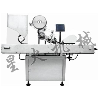 智能型自動圓瓶貼標(biāo)機(jī)